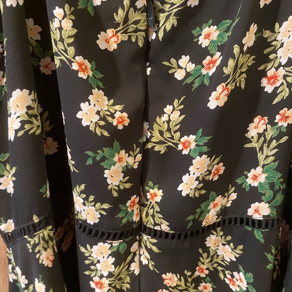 Sundress - Picture 2 of 6